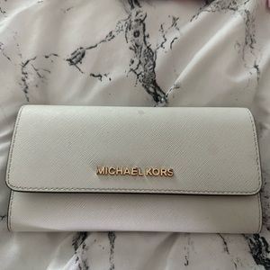 Michael Kors wallet